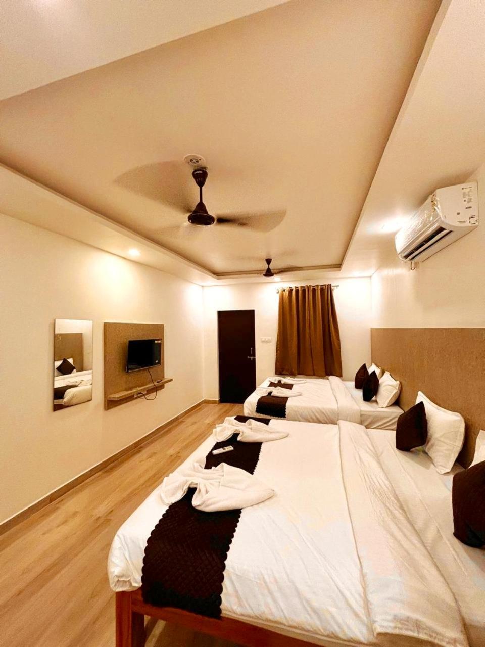 Baga Beach Inn Exterior foto
